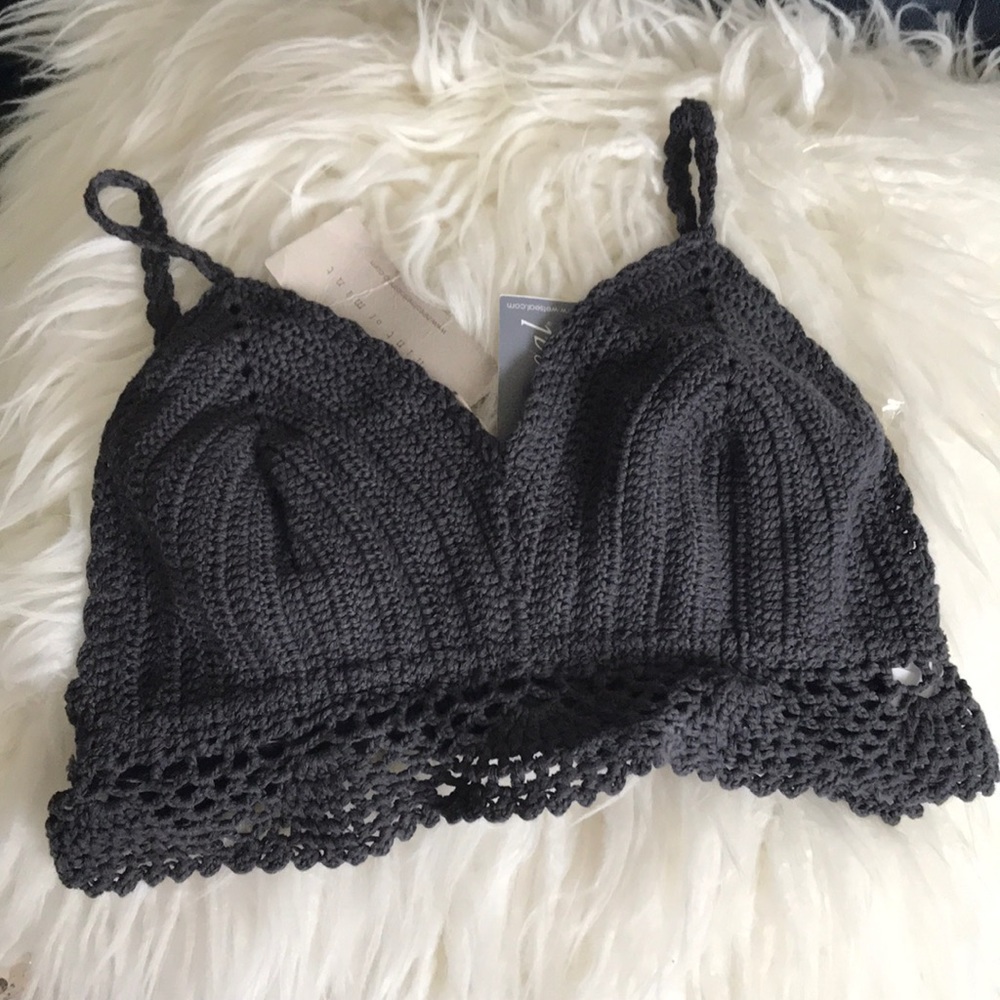 Gray V- neck Crochet top